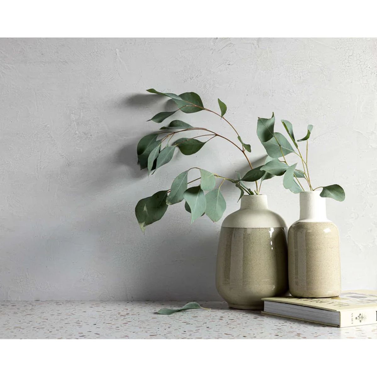 V-Flat World Raw Concrete/Vintage Plaster - XL