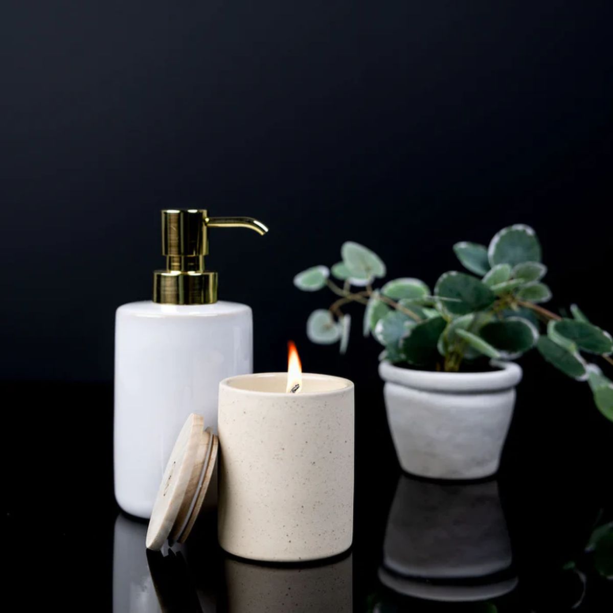 V-Flat World Black Gloss/Black Matte