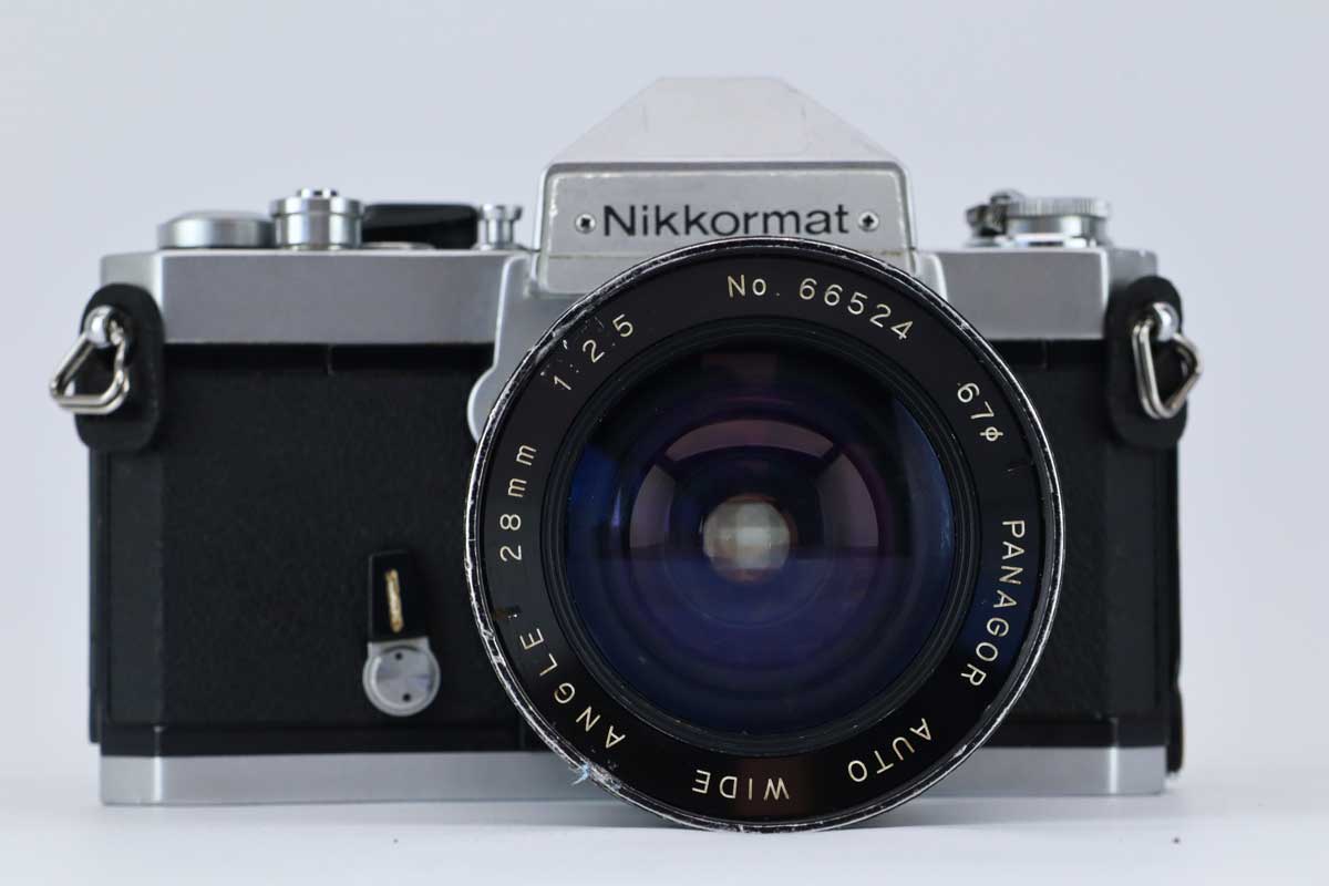 Nikkormat FT2 | 28mm 1:2.5 lens