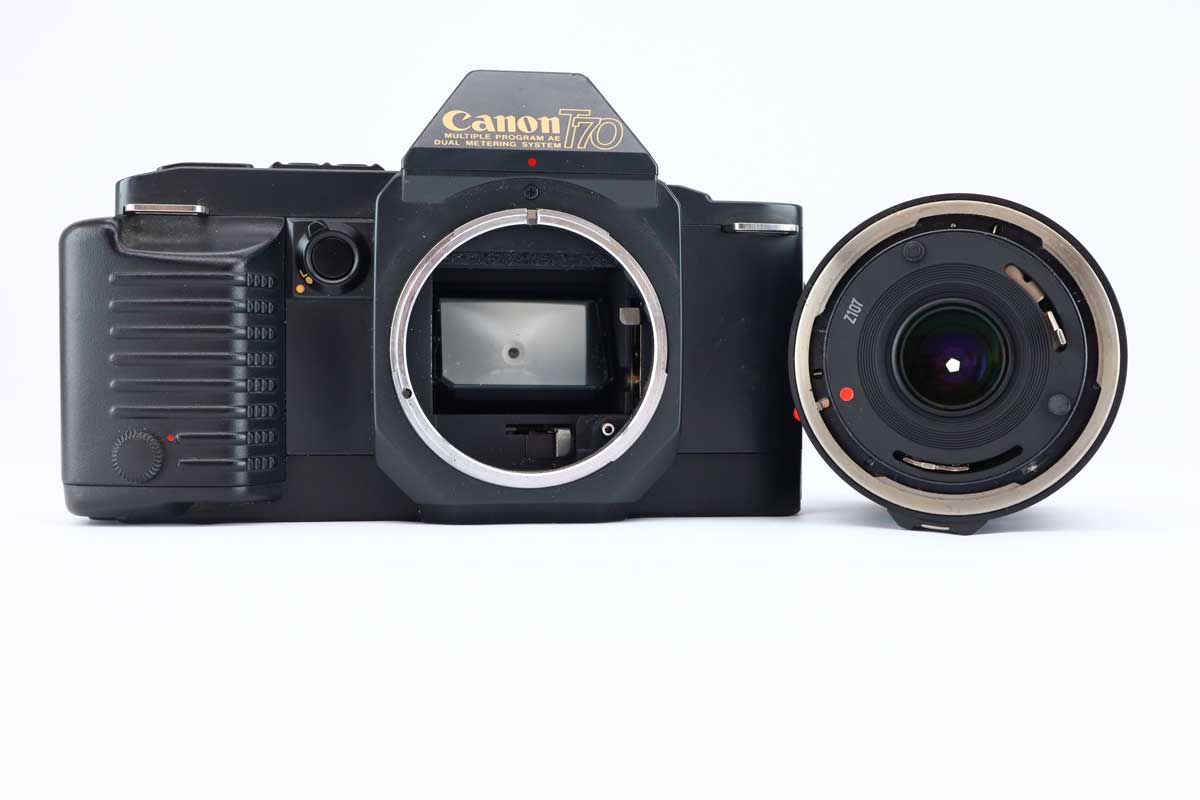 Canon T70 whit lens canon FD 35-70mm 3.5-4.5