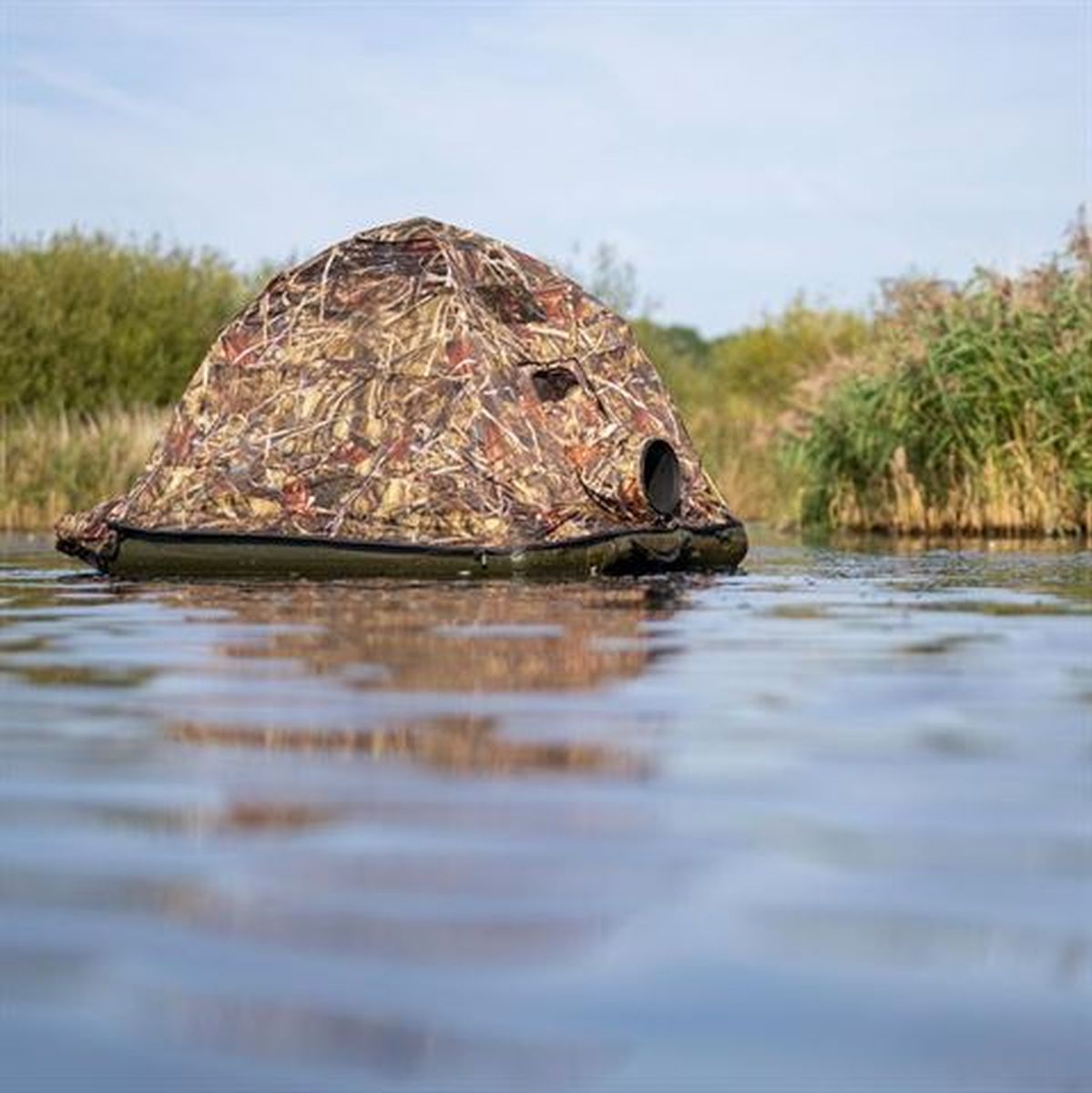 Buteo Photo Gear Floating Hide Grebe
