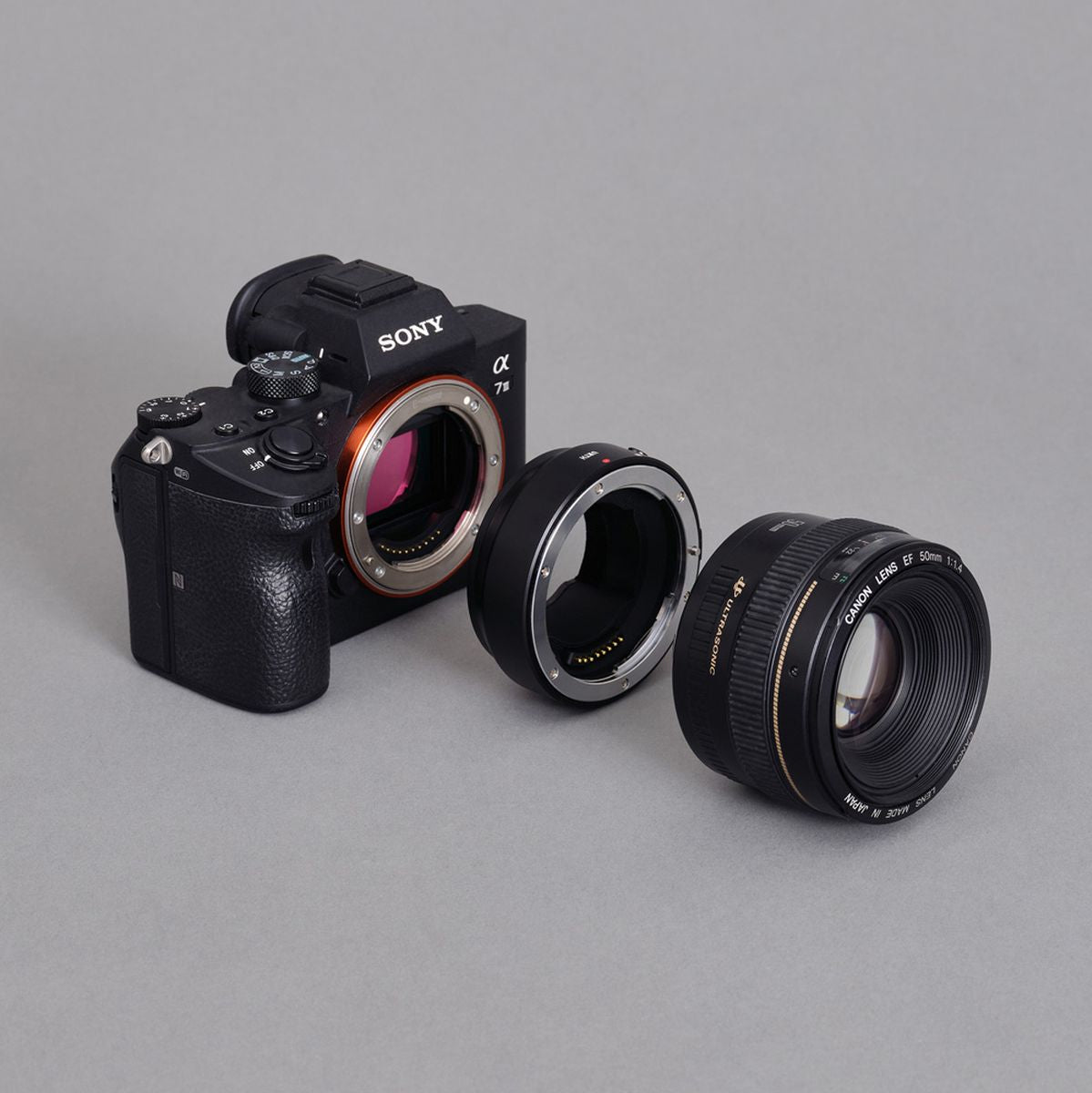 Urth Lens Mount Adapter Canon (EF / EF-S) Lens To Sony E Cam