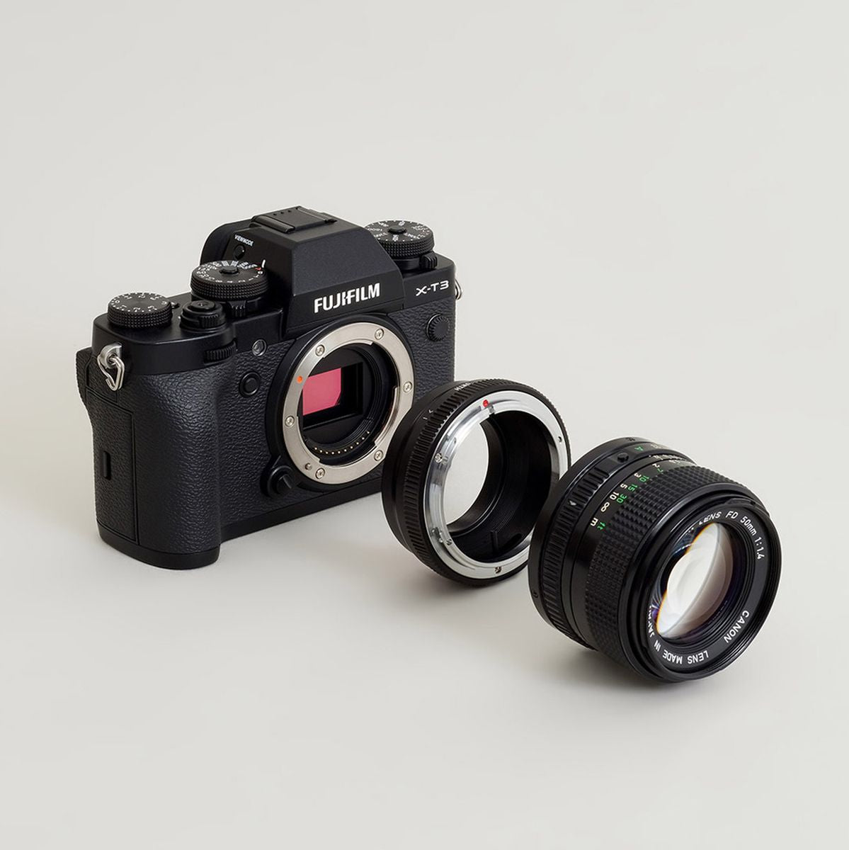 Urth Lens Mount Adapter: Compatible w/ Canon FD Lens To Fuji
