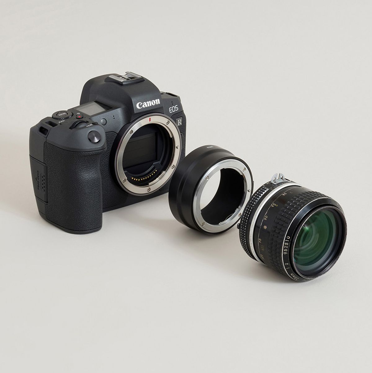 Urth Lens Mount Adapter: Compatible w/ Nikon F Lens To Canon