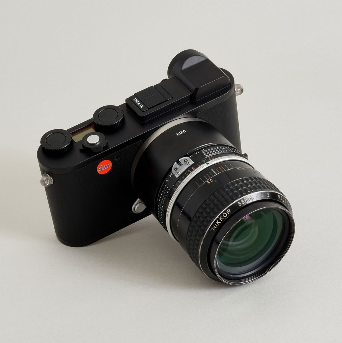 Urth Lens Mount Adapter: Compatible w/ Nikon F Lens To Leica