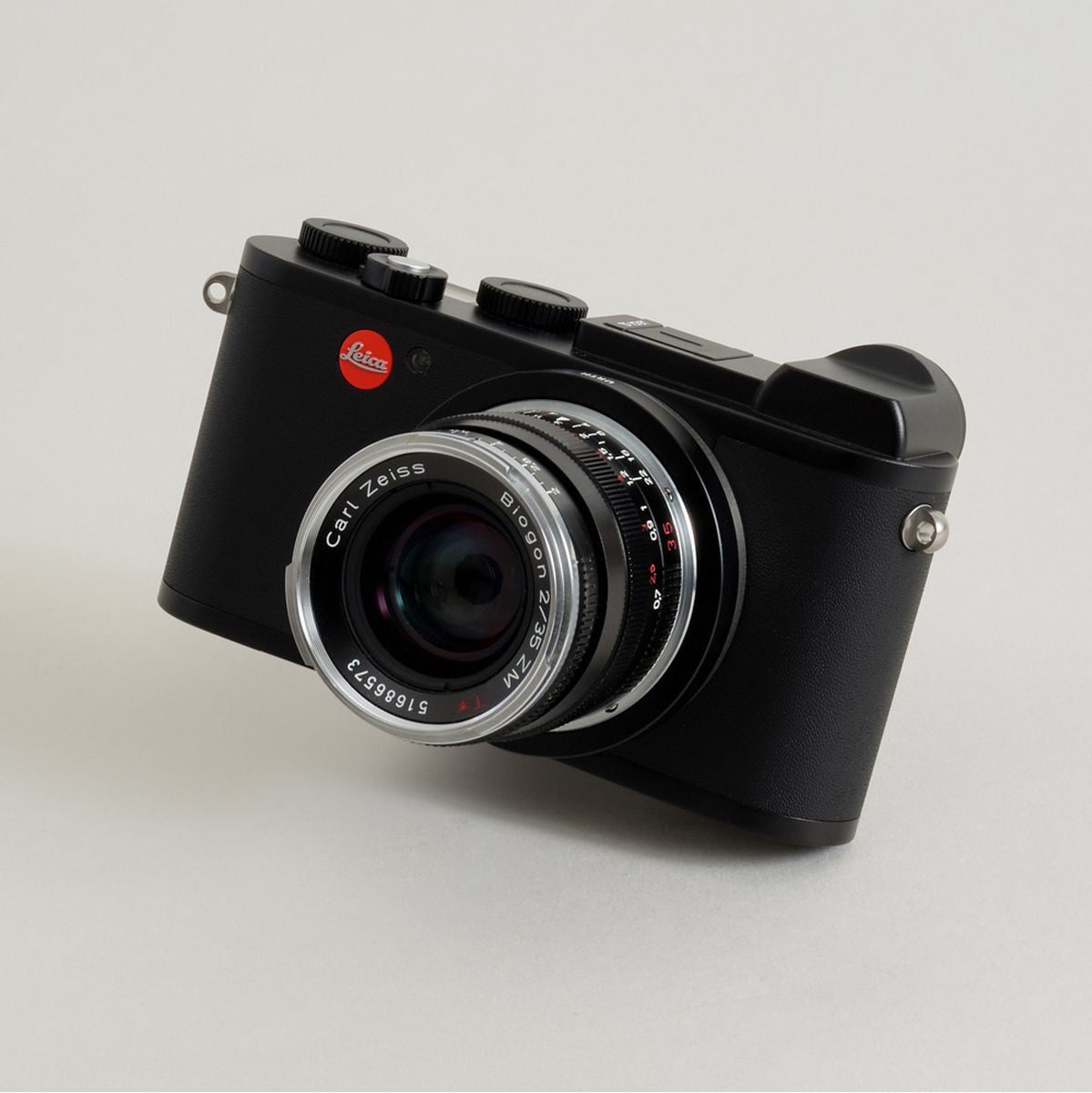 Urth Lens Mount Adapter: Compatible w/ Leica M Lens To Leica