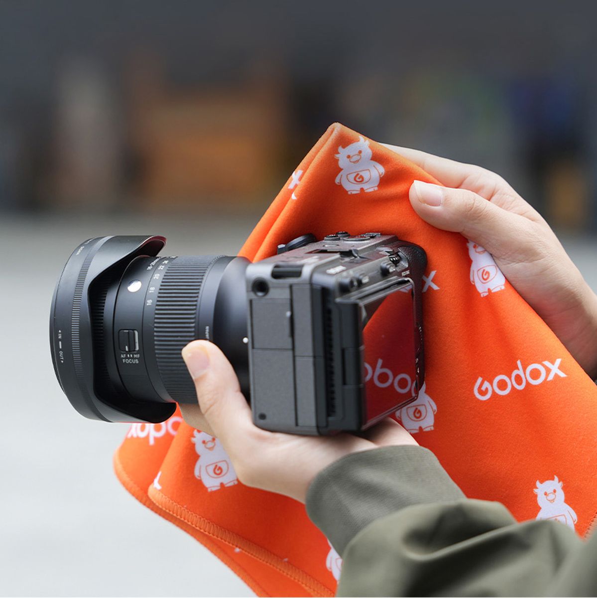 Godox Magic Cloth 45x45cm - image 2 of 5