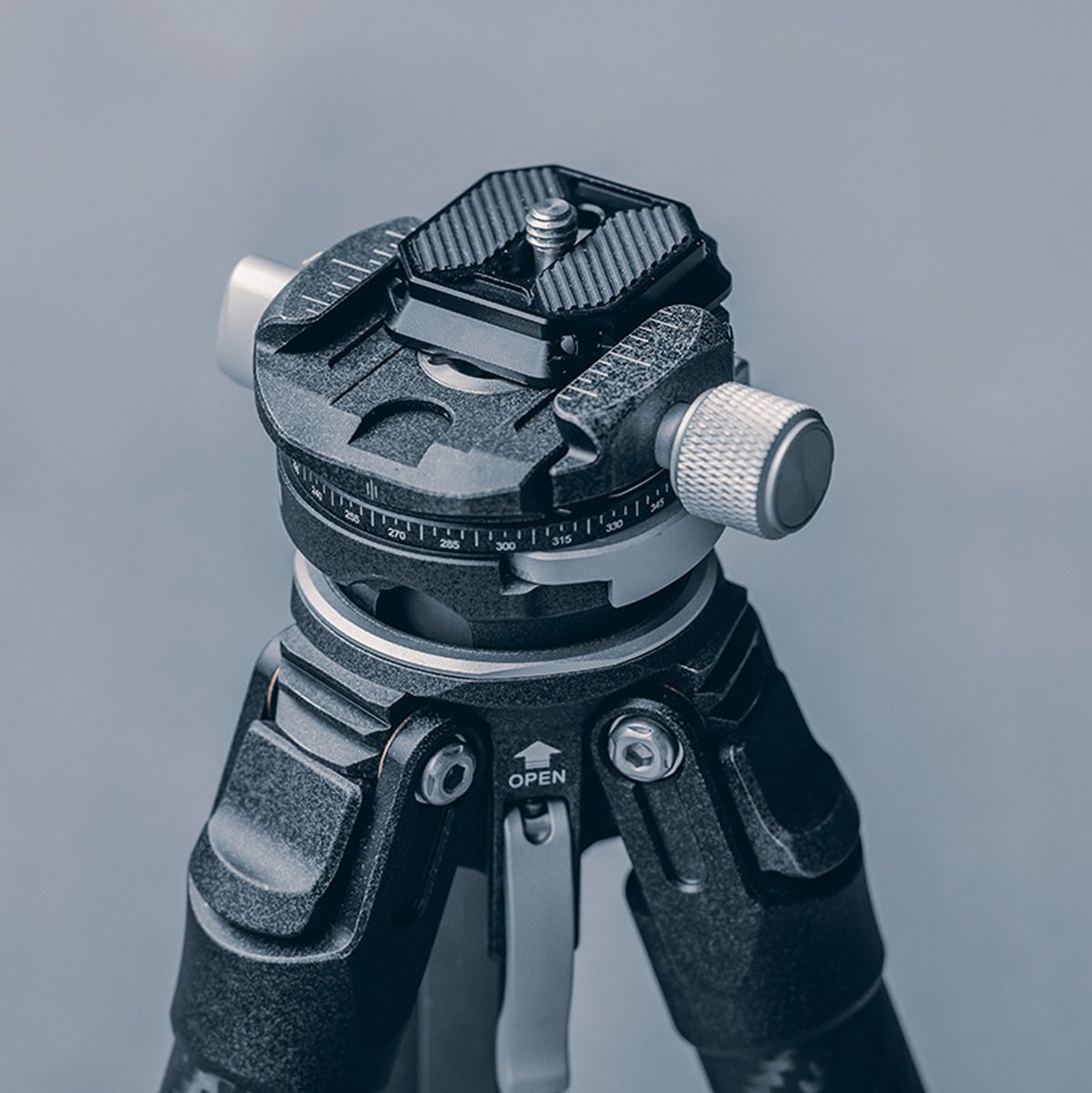 FALCAM F38 Quick Release Kit (Base + Plate) - image 4 of 5