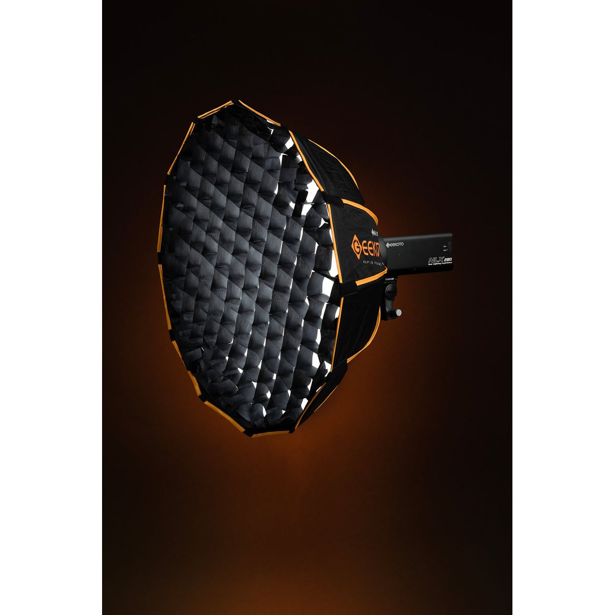 Geekoto Quick-Folding Octagon Softbox 26 For Bowen Mount Light - image 2 of 4