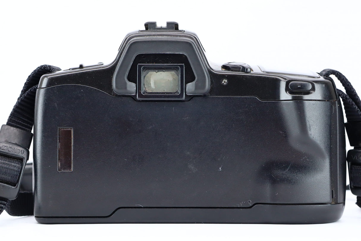 Minolta Dynax 500si 35-200mm 1:4,5-5,6