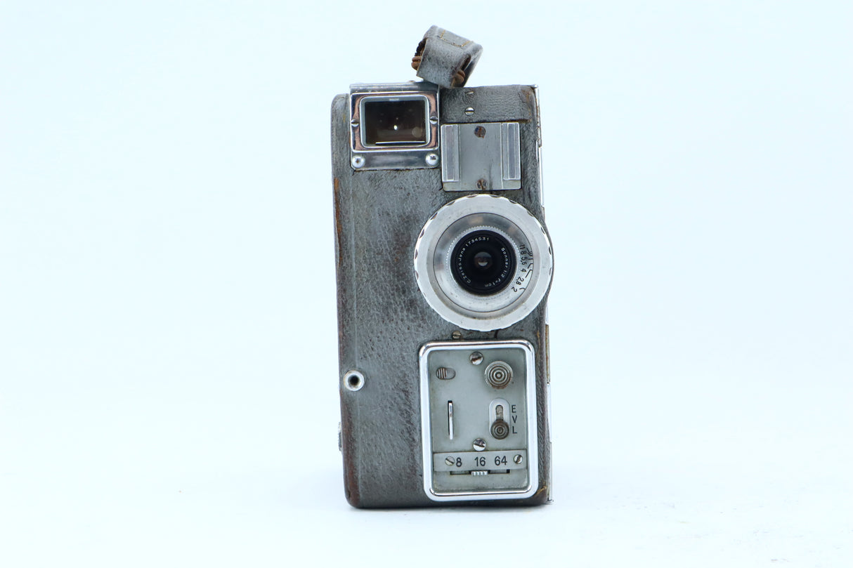 Zeiss Ikon Movinkon 8 – 8mm Movie Camera with Zeiss Optics