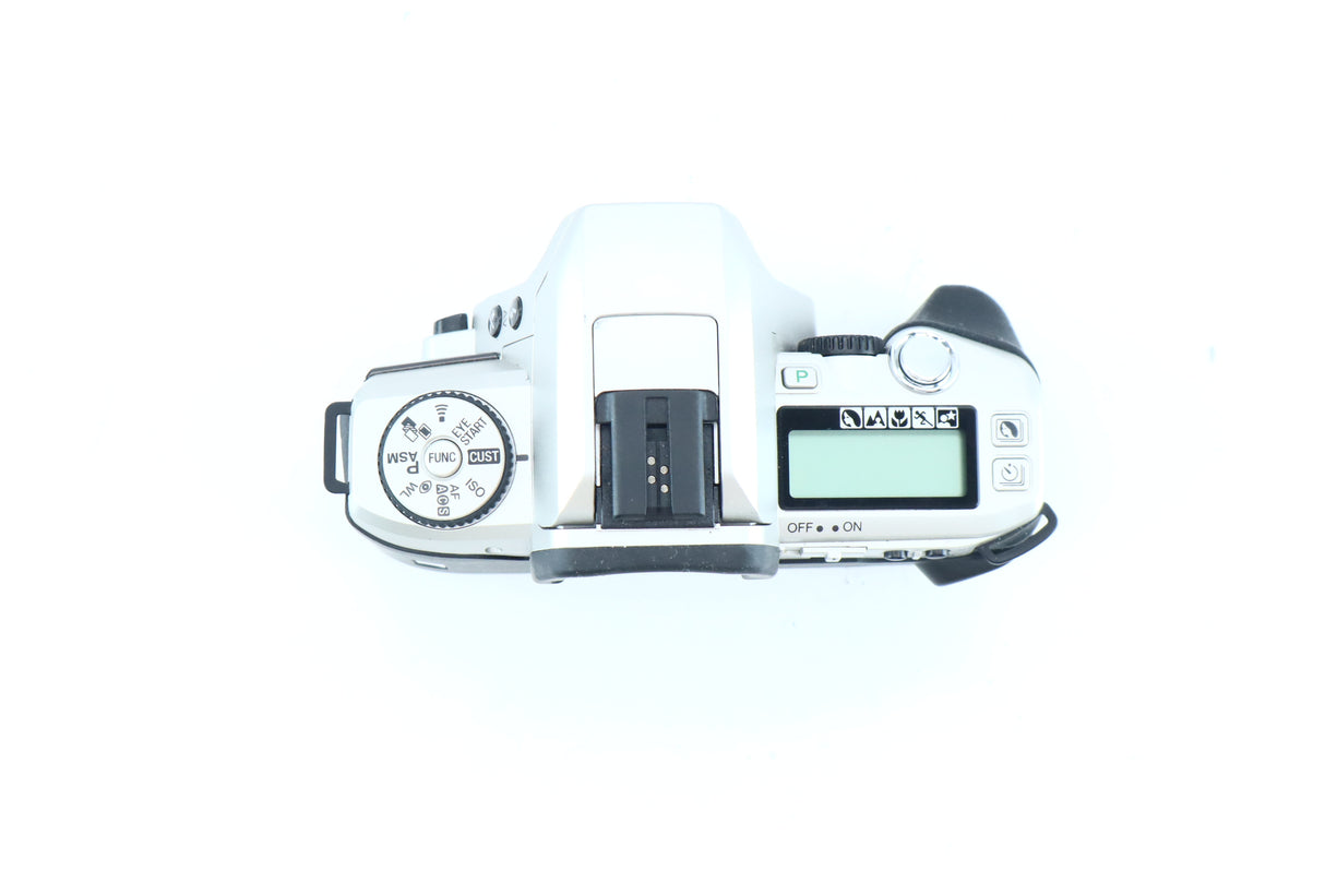 Minolta Dynax 5 – 35mm Autofocus SLR Camera Body