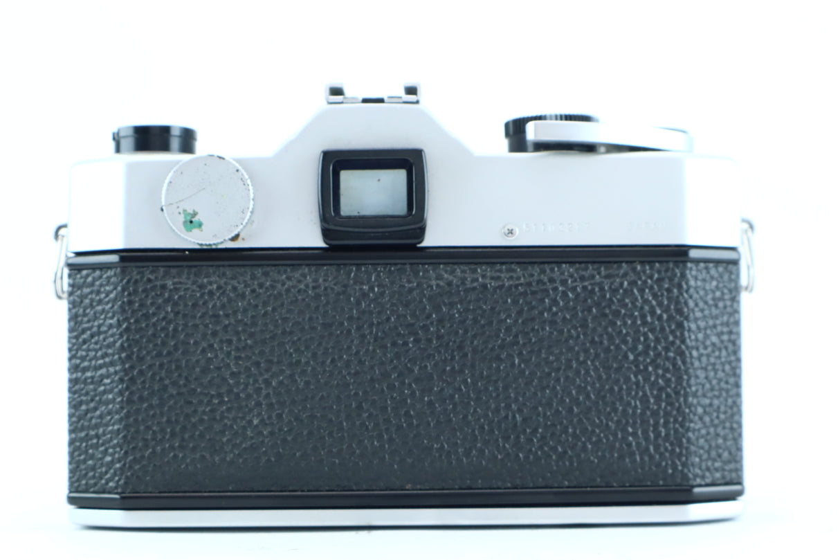 Yashica TL Electro – 35mm M42 SLR with Auto Yashinon 50mm f/1.7 Lens