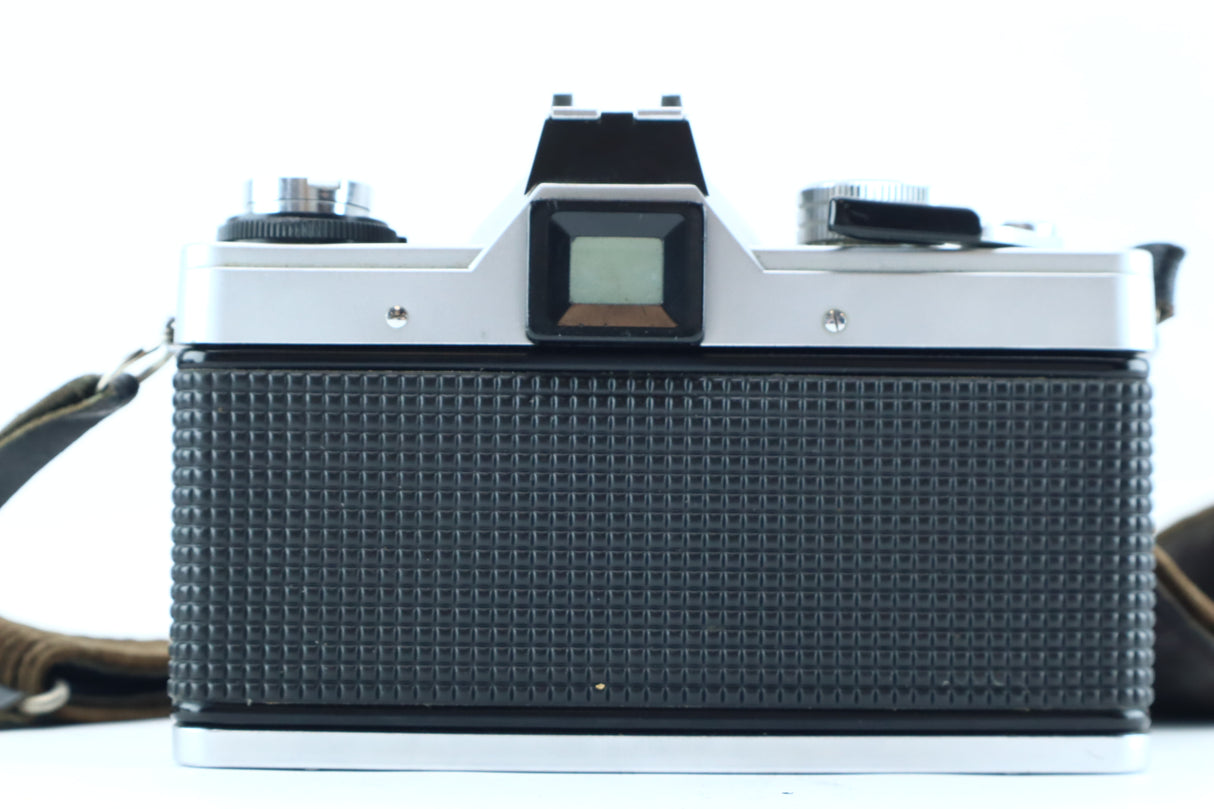 Praktica PLC 3 – M42 SLR with Pentacon Electric 50mm f/1.8 MC Lens