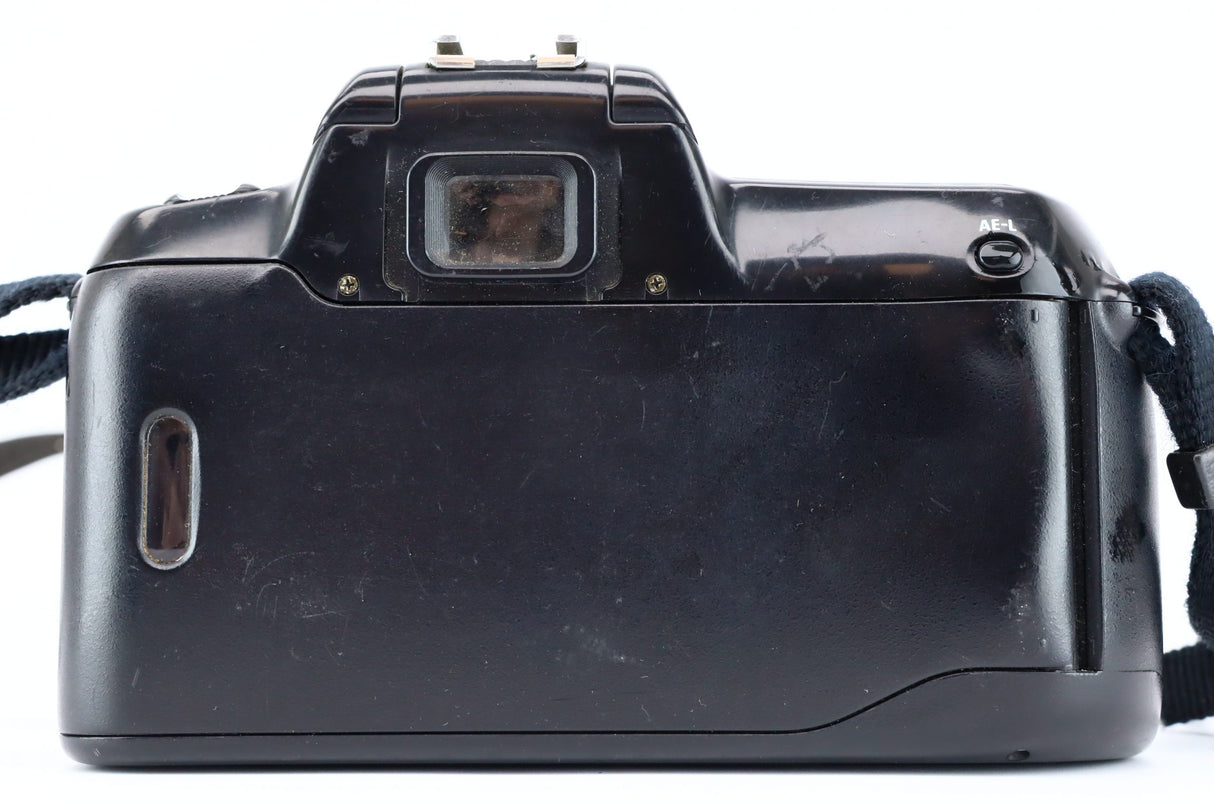 Nikon F50 28-80mm 1:3,5-5,6