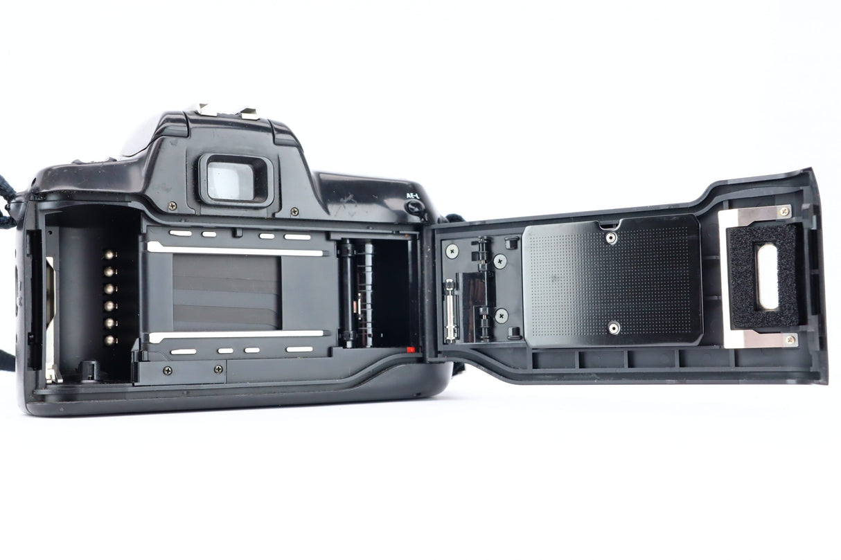 Nikon F50 28-80mm 1:3,5-5,6