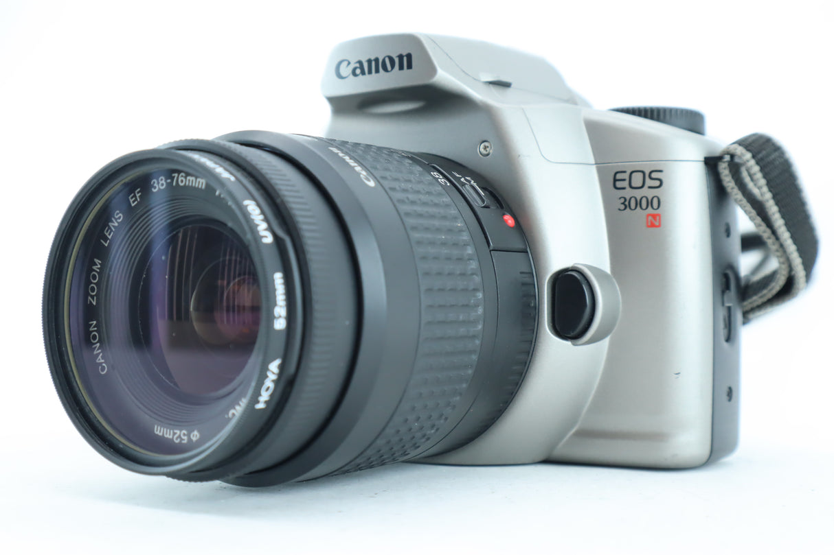 Canon EOS 3000N with EF 38-76mm 4,5-5,6