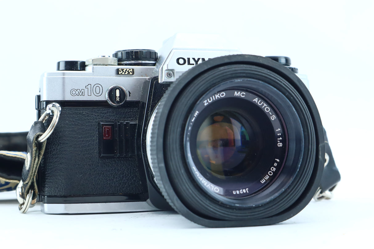 Olympus OM-10 – 35mm SLR with Zuiko MC Auto-S 50mm f/1.8 Lens