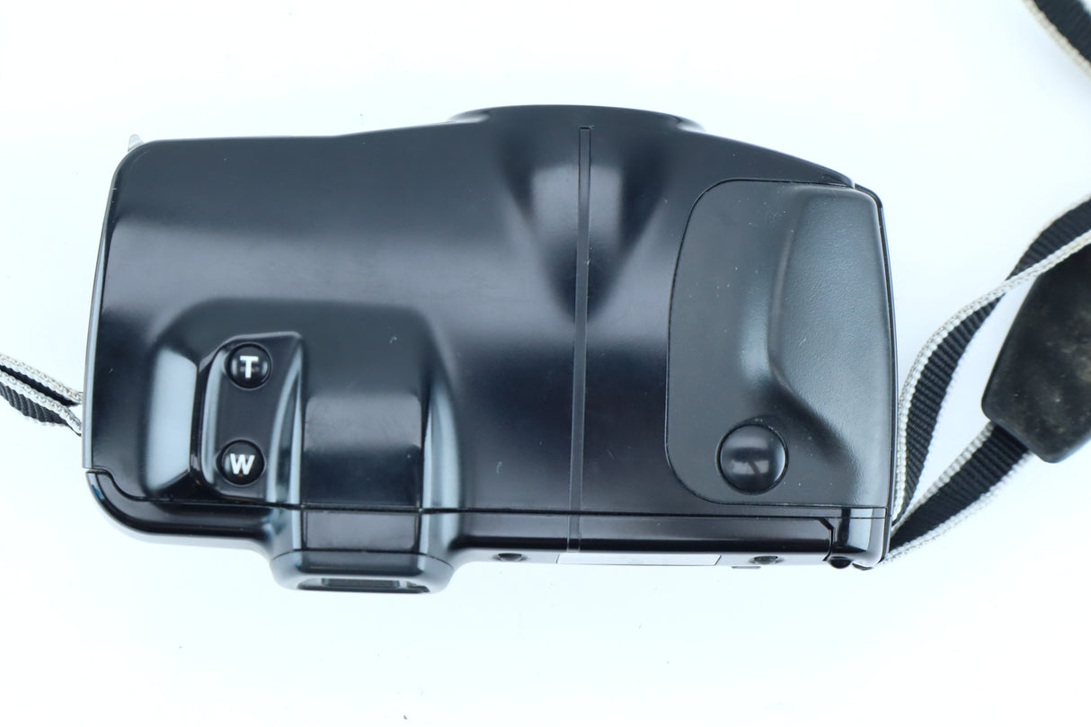 Minolta Riva Zoom 105i with 38–105mm Lens