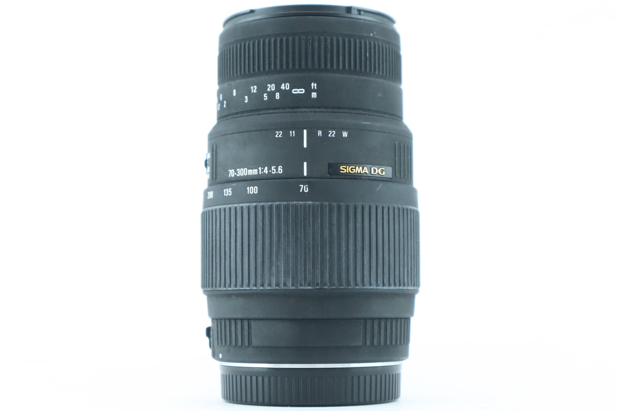 Sigma DG 70-300mm f/4-5,6