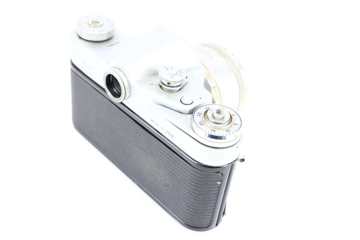 Zenit 3M + Helios 44 Chrome 2/56