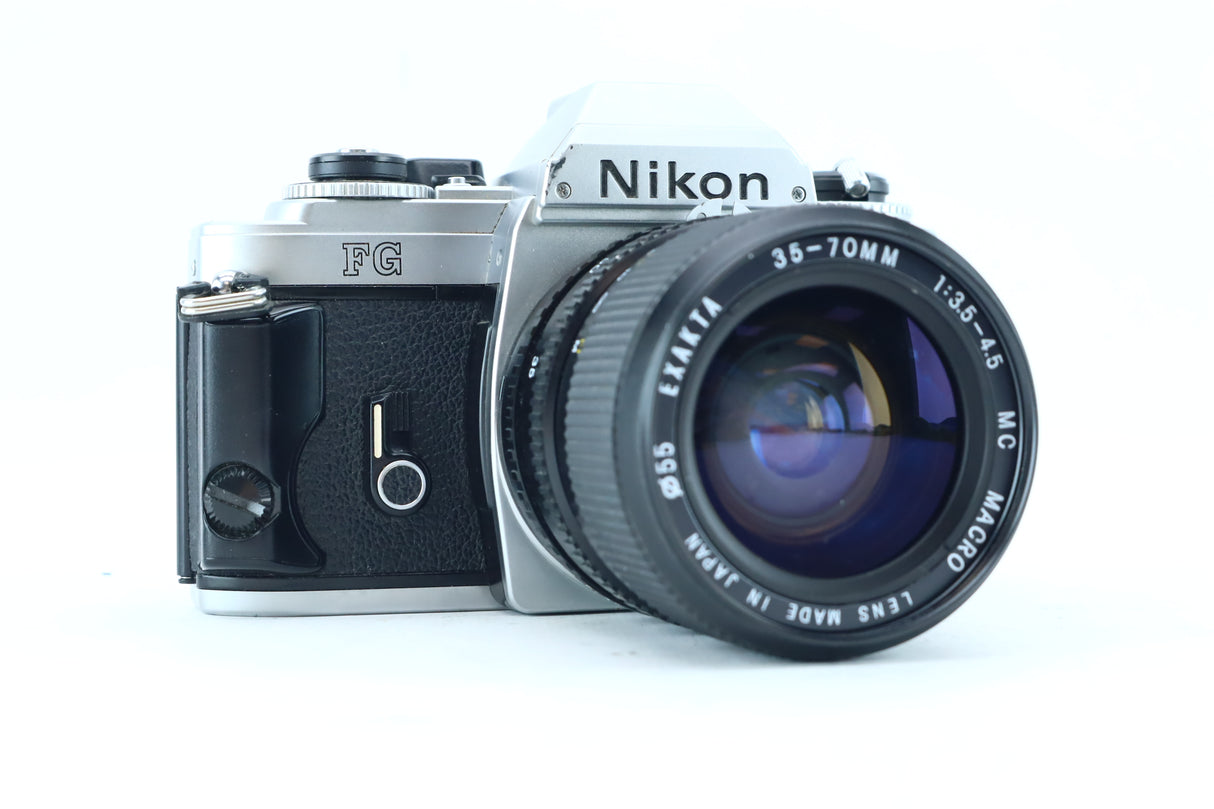 Nikon FG with Exakta 35–70mm f/3.5–4.5 MC Macro
