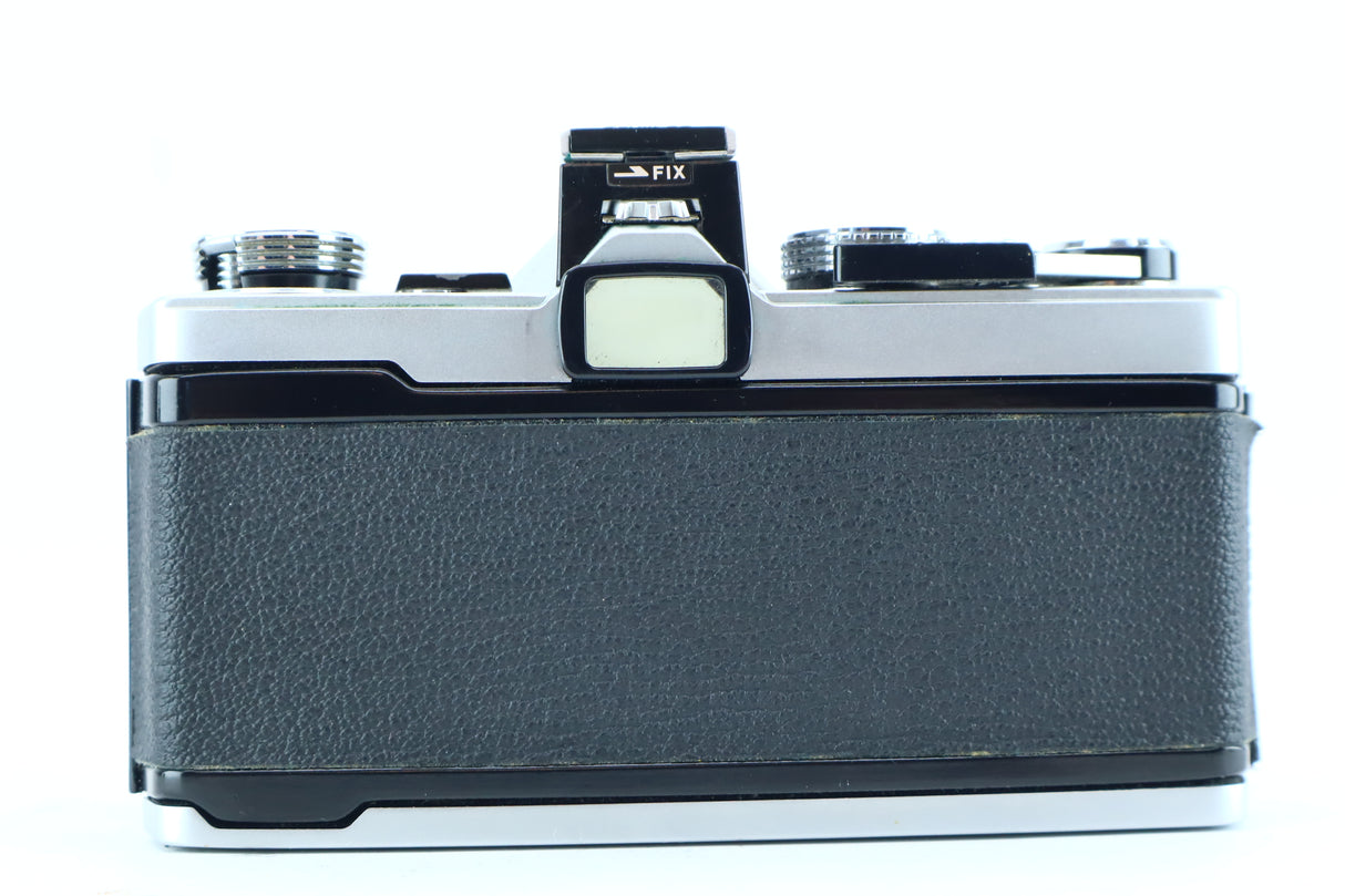 Olympus OM-1 – 35mm Manual SLR with F.Zuiko Auto-S 50mm f/1.8 Lens