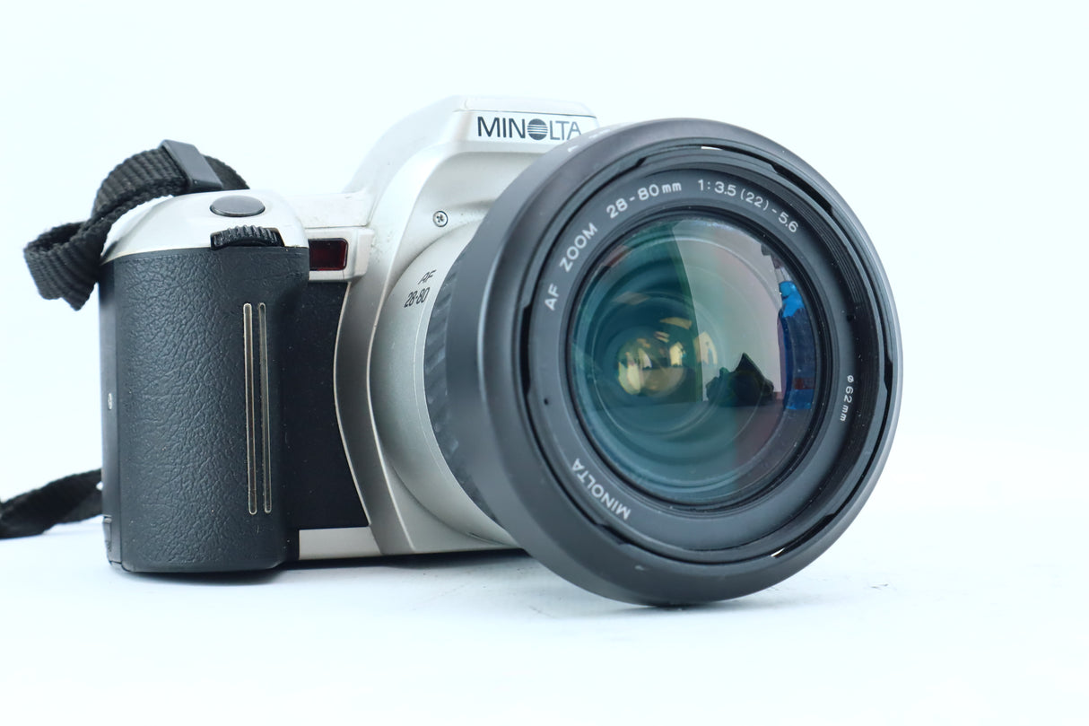 Minolta Dynax 505si Super with Minolta AF 28–80mm f/3.5–5.6 – 35mm Autofocus SLR Camera Kit