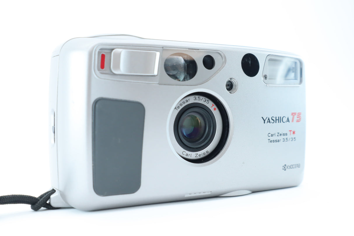 Yashica T5 with Carl Zeiss Tessar T 35mm f/3.5