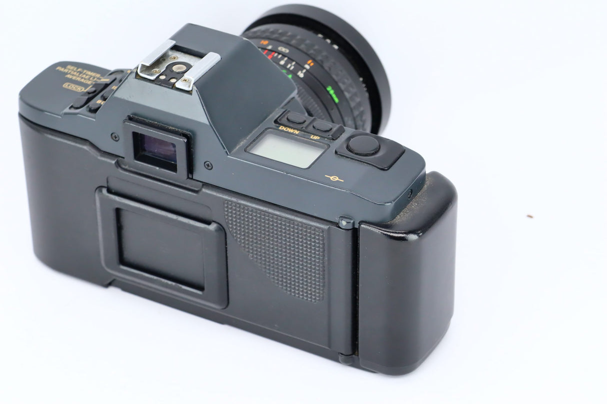 Canon T70 + 28mm 2.8