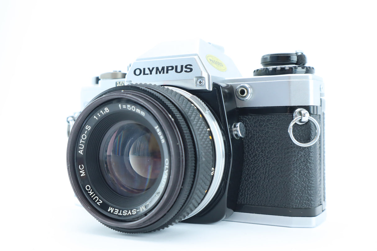 Olympus OM-10 with Zuiko MC Auto-S 50mm f/1.8