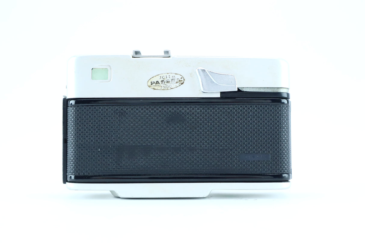 Petri Auto Rapid with Petri 45mm f/2.8 Lens