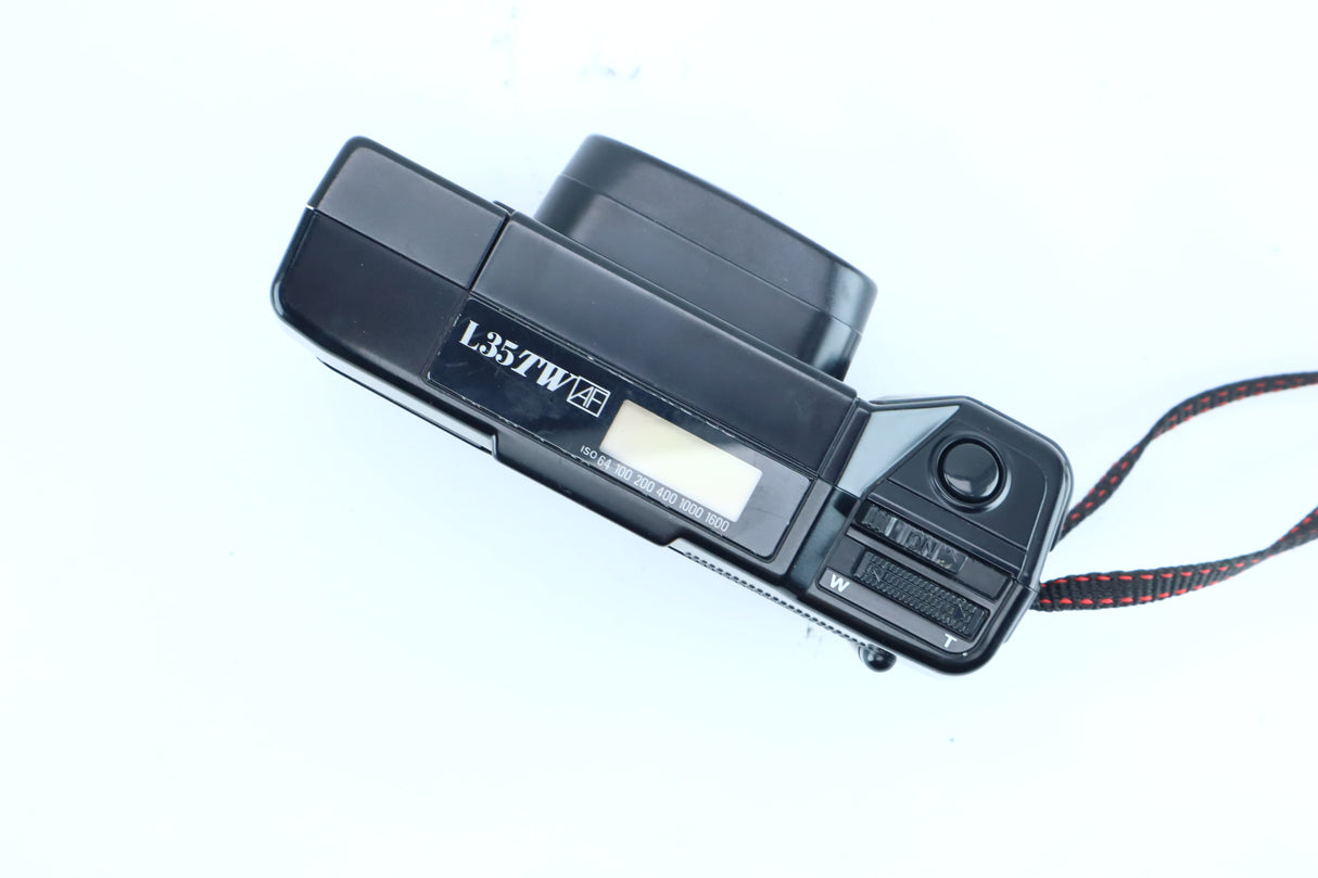 Nikon L35TW AF with 38–65mm f/3.5–6.7 Zoom Lens