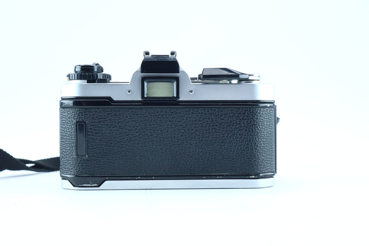 Fujica AX-1 with Panagor-E PMC 35–100mm f/3.5–4.3 Lens