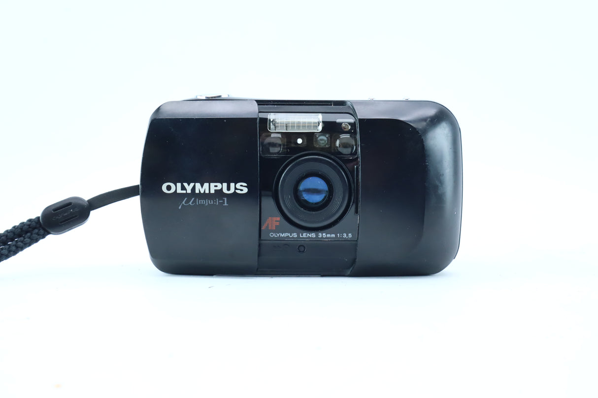 Olympus Mju 1 with 35mm f/3.5 Lens – 35mm Compact Point & Shoot Camera