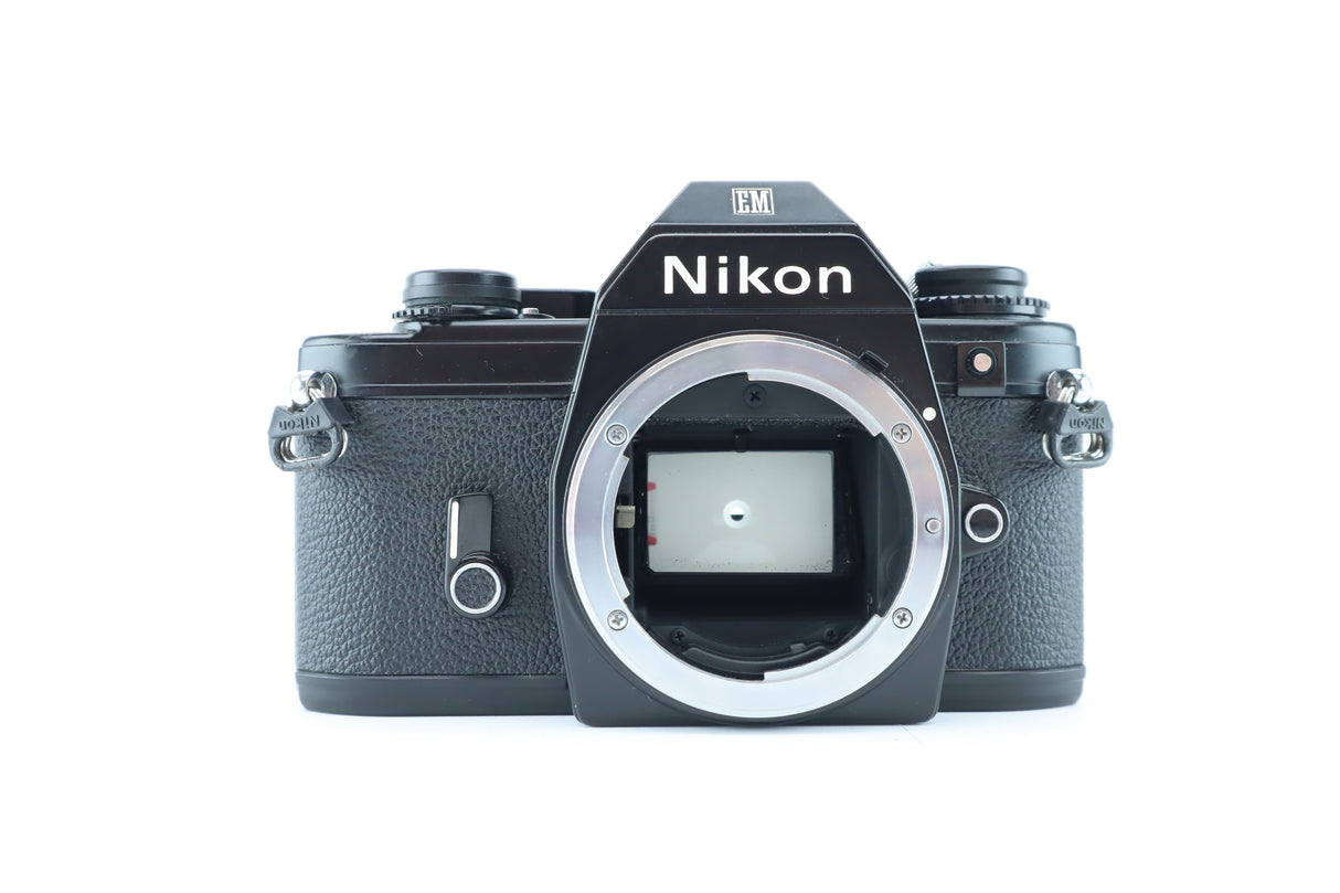 Nikon EM
