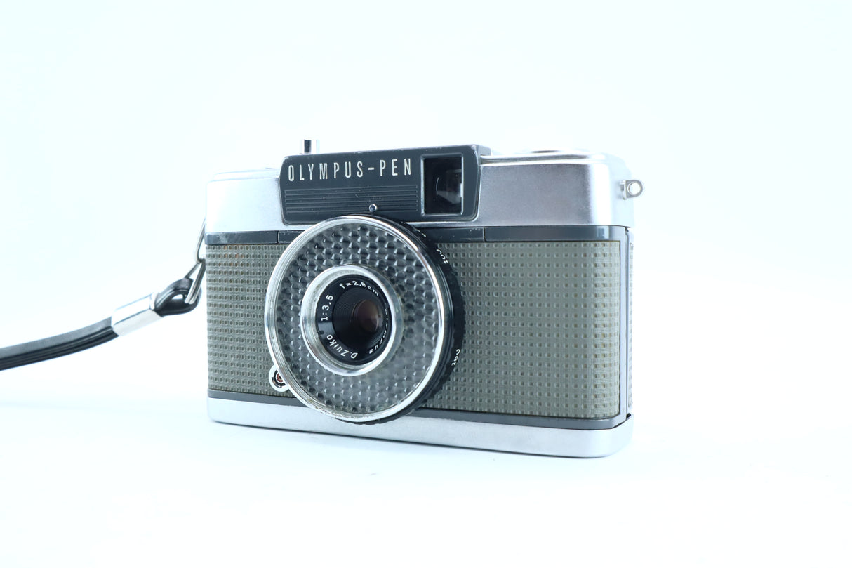 Olympus Pen EE