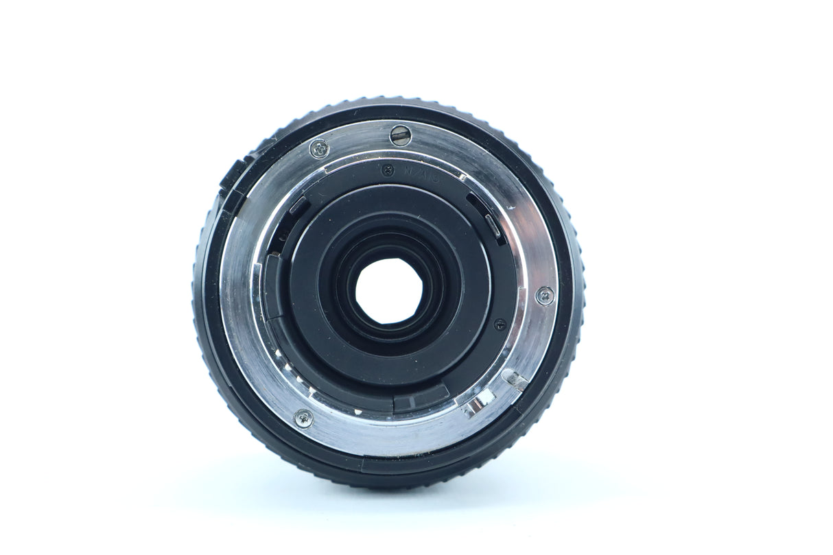 Tokina AF 70–210mm f/4–5.6