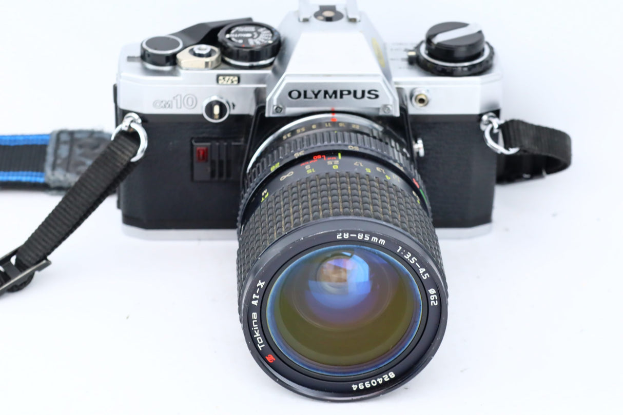Olympus OM10 with Tokina AT-X 28-85mm 3,5-4,5