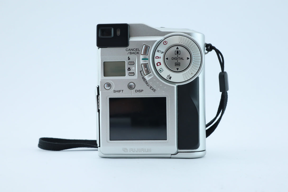 Fujifilm MX-2700 – 2.3 Megapixel Digital Camera with Fujinon 7.6mm f/3.2 Lens