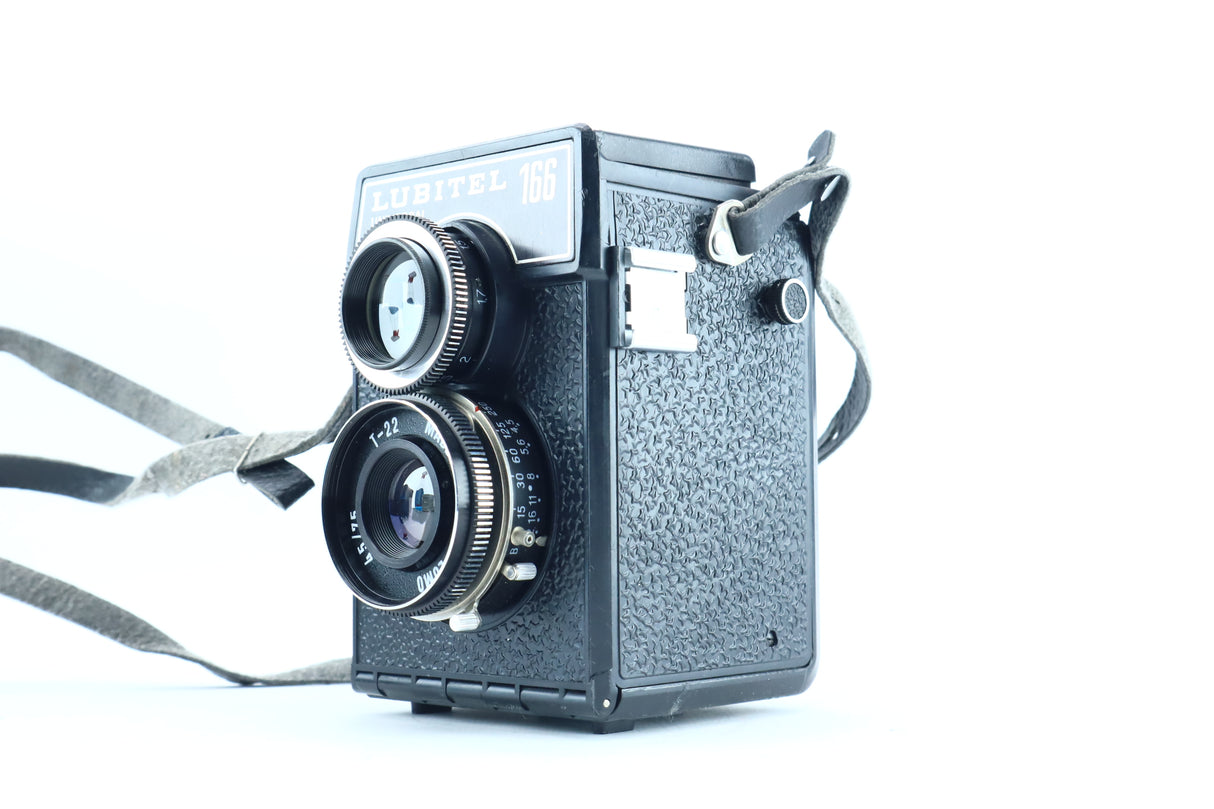 Lomo Lubitel 166 Universal with T-22 75mm f/4.5