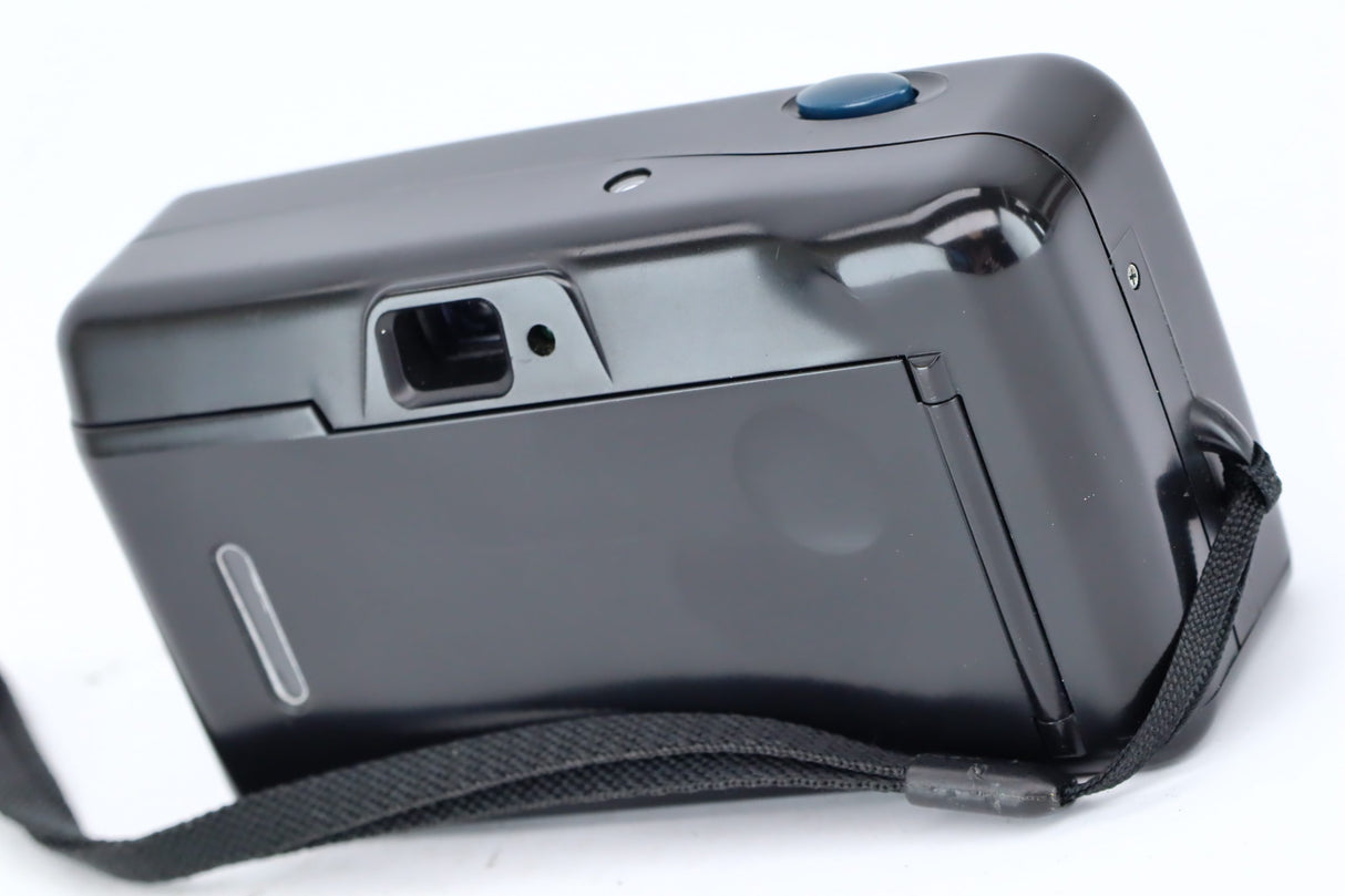 Nikon AF220 29mm 4,5