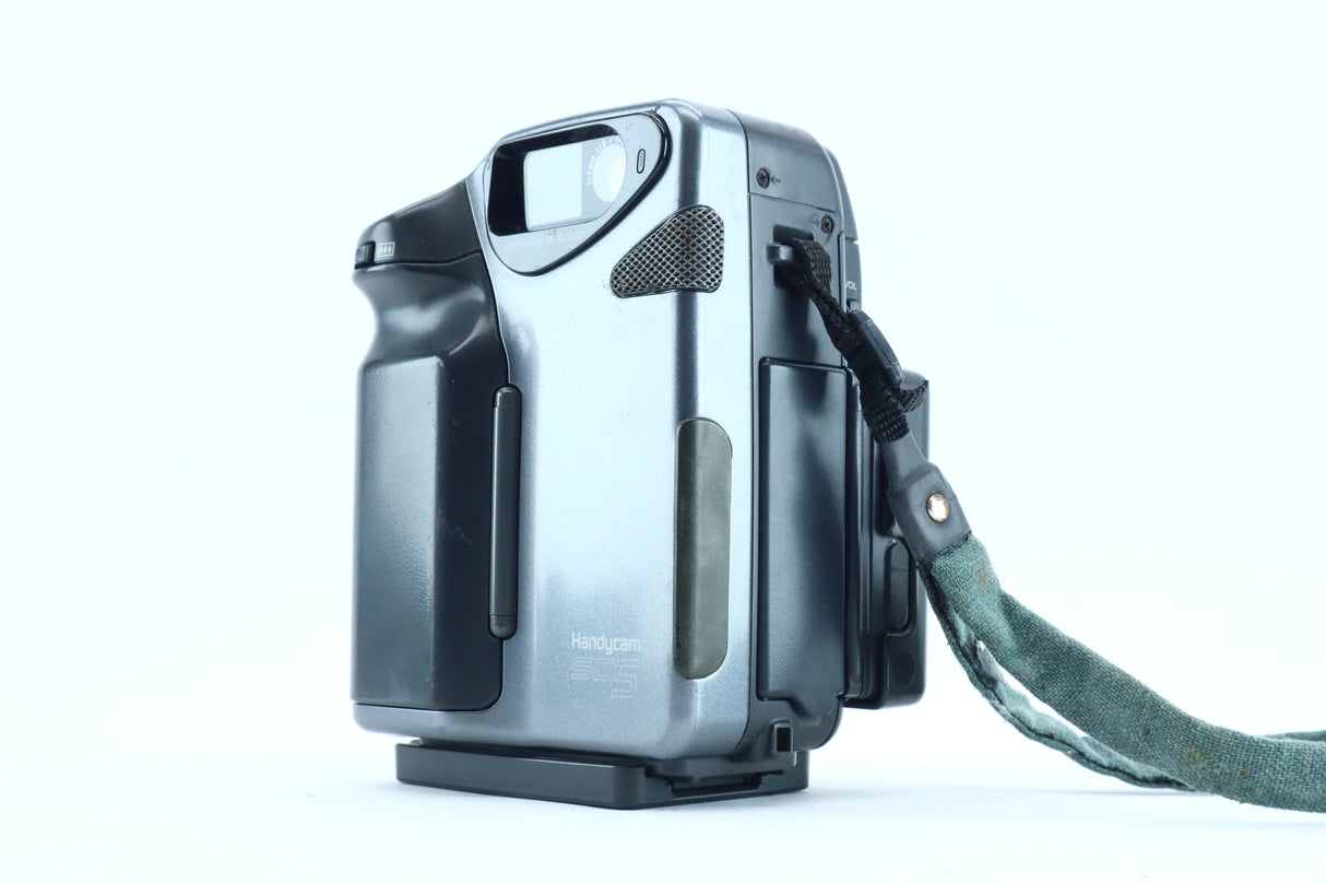 Sony Handycam CCD-SC5E with 4–12mm f/2–4 Lens