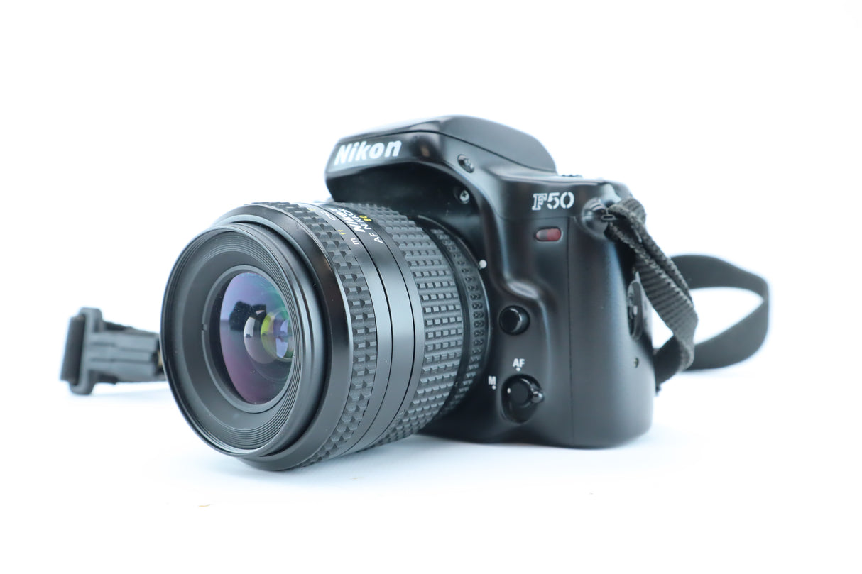 Nikon F50 + Nikon AF Nikkor 35-80mm f/4-5.6 D