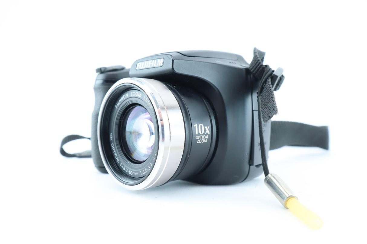 Fujifilm FinePix S5800 – 10x Optical Zoom Bridge Camera