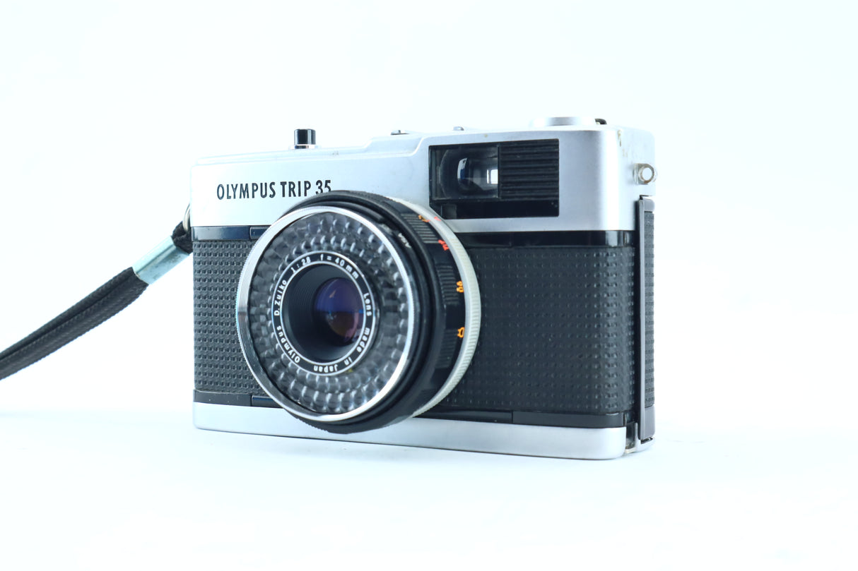 Olympus Trip 35 with D.Zuiko 40mm f/2.8