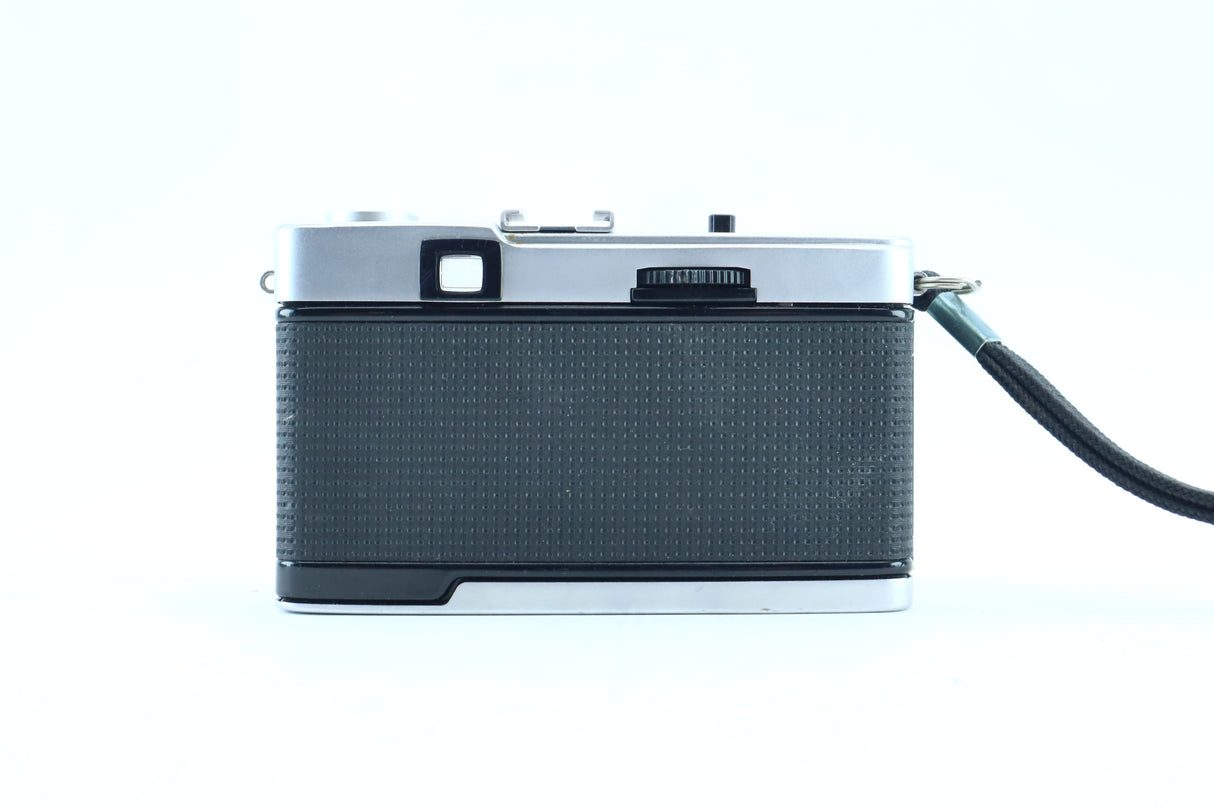 Olympus Trip 35 with D.Zuiko 40mm f/2.8