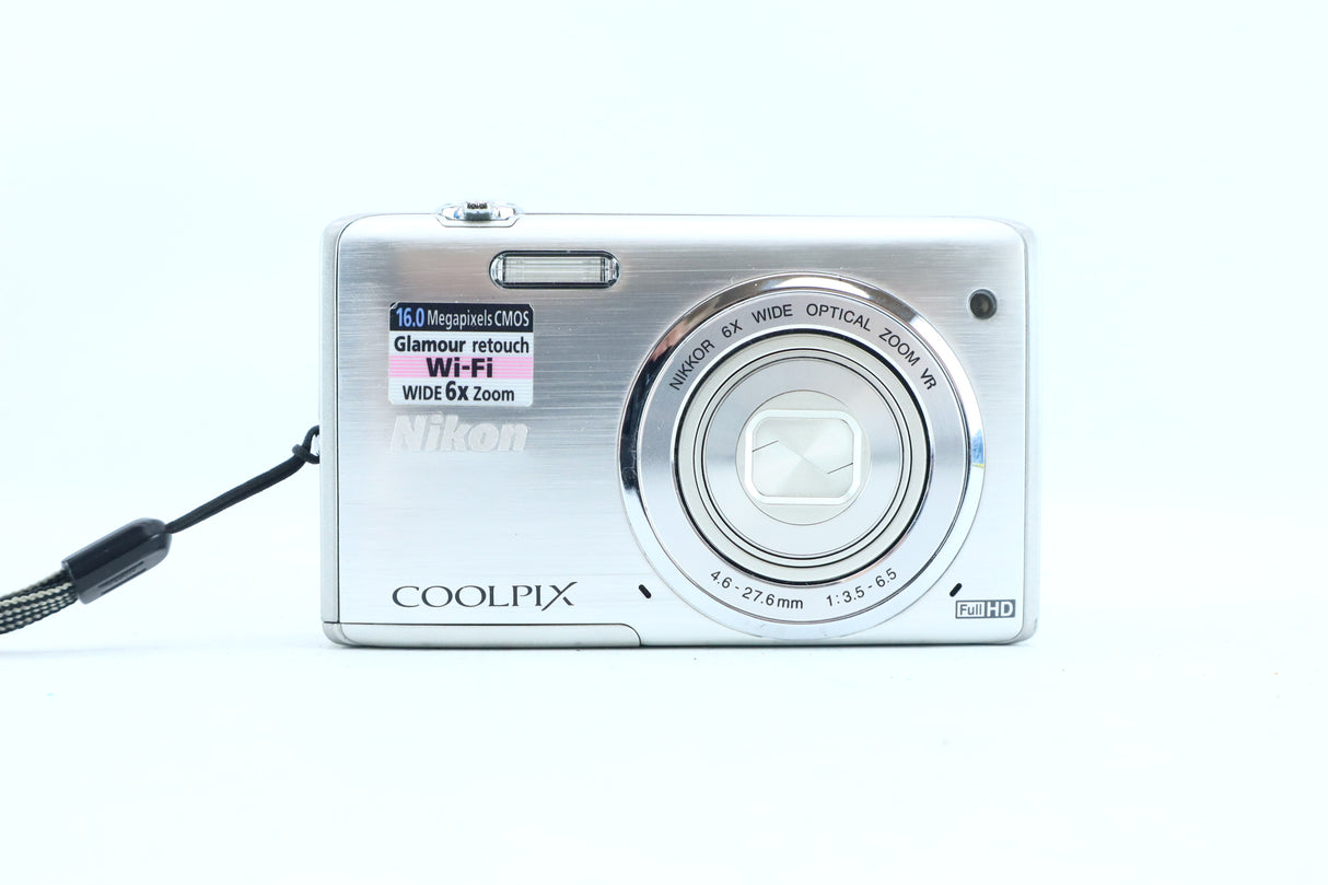 Nikon Coolpix S5200
