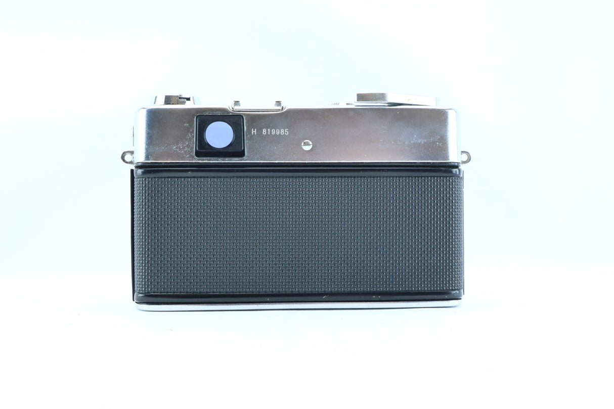 Yashica Minister III with Yashinon 45mm f/2.8