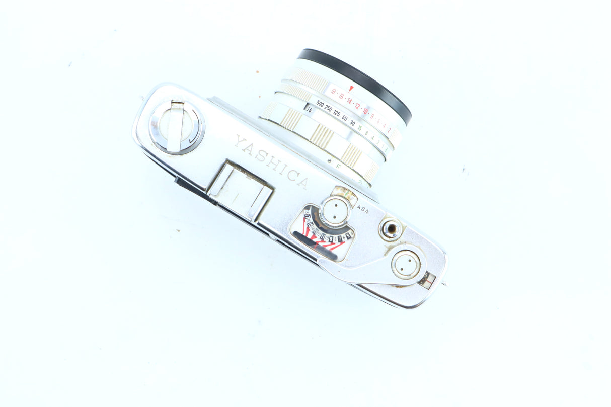 Yashica Minister III with Yashinon 45mm f/2.8